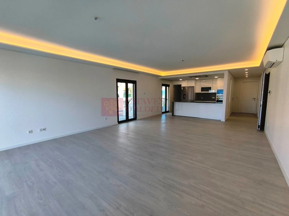 Apartamento T3 para Venda em Ericeira Foto 3