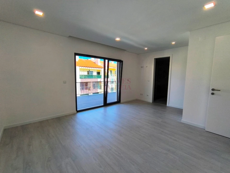 Apartamento T3 para Venda em Ericeira Foto 24