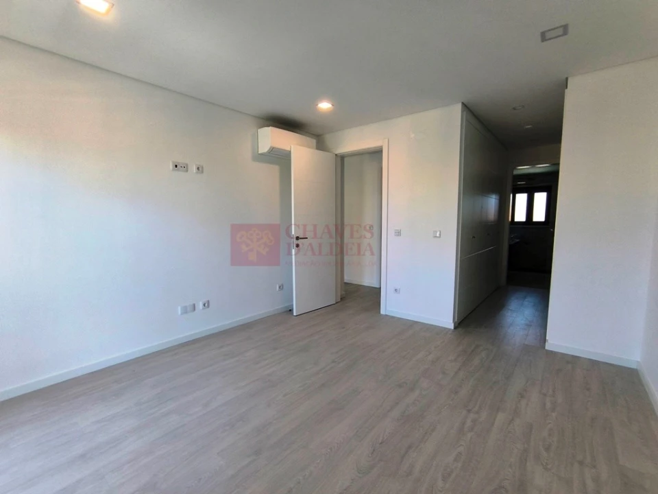 Apartamento T2 para Venda em Ericeira Foto 7