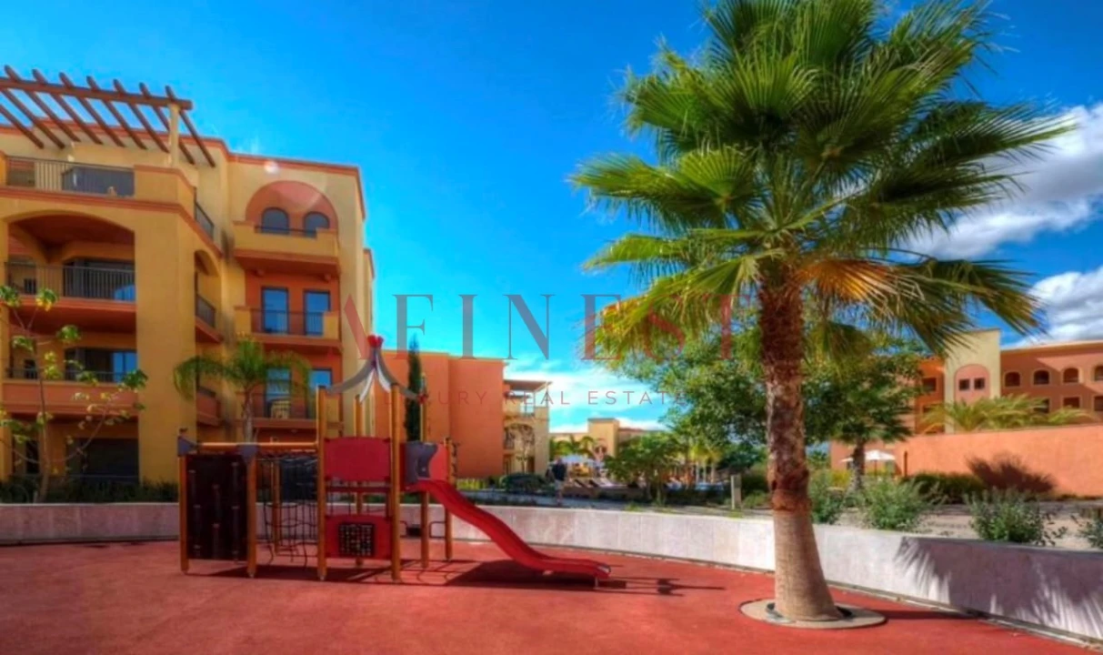 Apartamento T3 para Arrendamento em Quarteira Foto 5