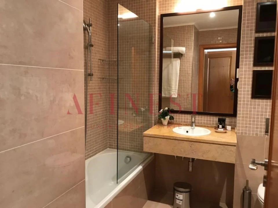Apartamento T3 para Arrendamento em Quarteira Foto 10