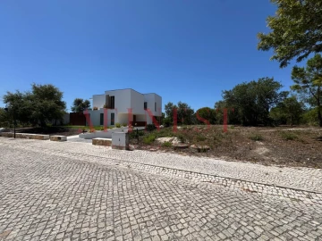 Terreno para Venda em Sesimbra (Castelo)