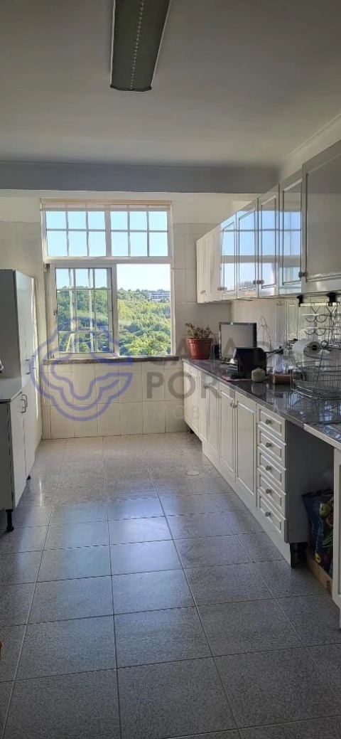 Apartamento T4 para Venda em Viseu