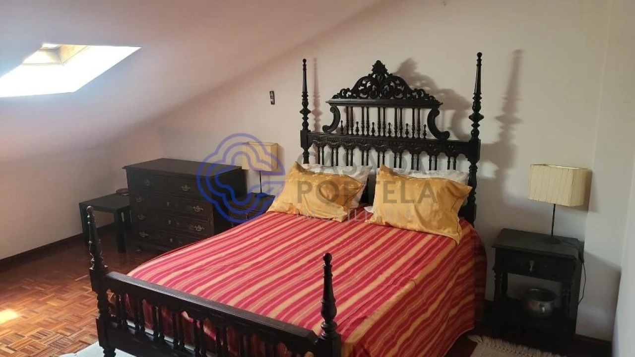Apartamento T4 para Venda em Viseu Foto 24