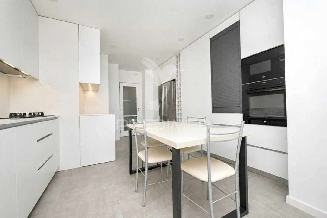 Apartamento T4 para Venda em São Vicente (Braga) Foto 19
