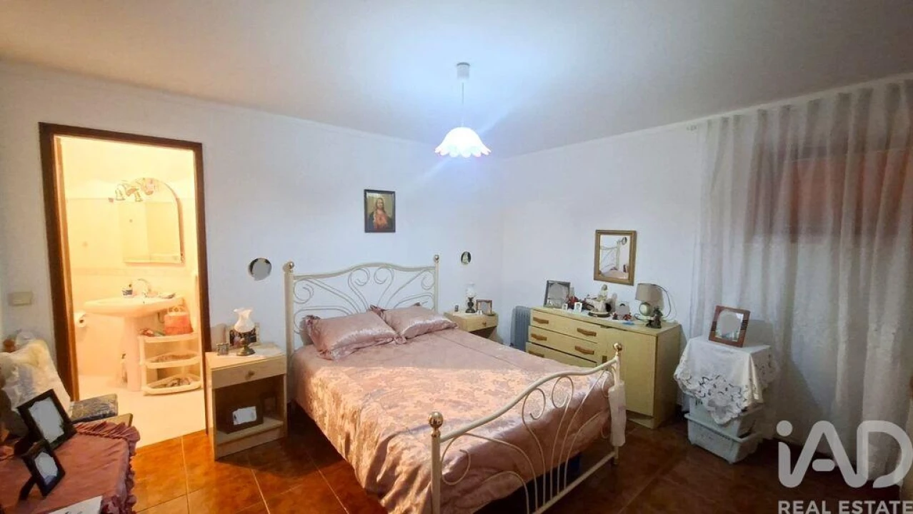 Apartamento T3 para Venda em Peniche Foto 16