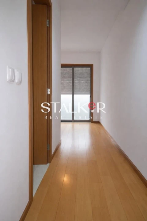 Apartamento T3 para Venda em Póvoa de Varzim, Beiriz e Argivai
