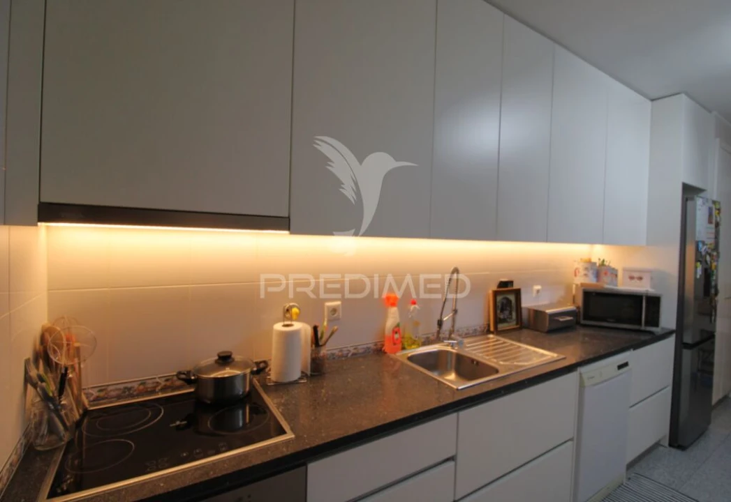 Apartamento T2 para Venda em Alfena Foto 11