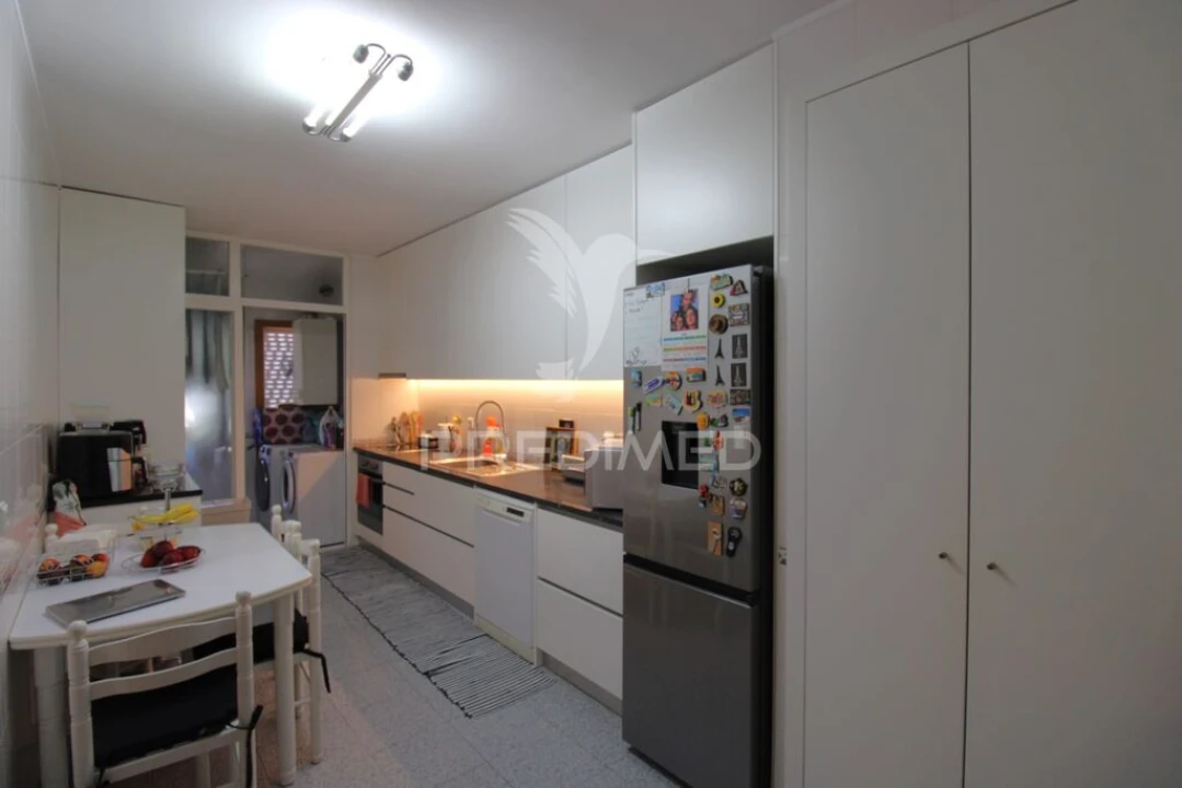 Apartamento T2 para Venda em Alfena Foto 10