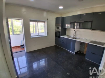 Apartamento para Venda em Fânzeres e São Pedro da Cova