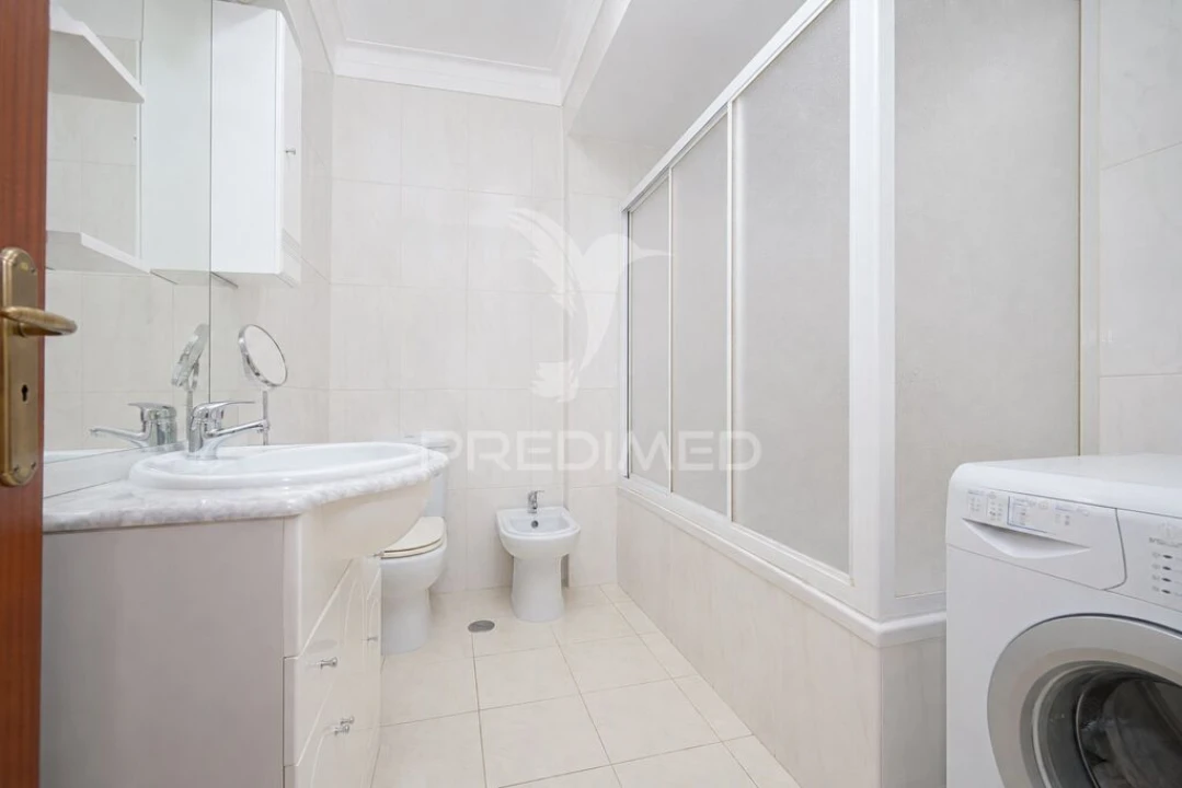 Apartamento T3 para Venda em Moure Foto 11