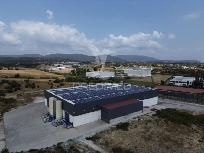 Armazém para Venda em Monsanto Foto 12