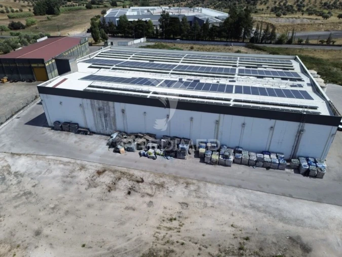 Armazém para Venda em Monsanto Foto 17