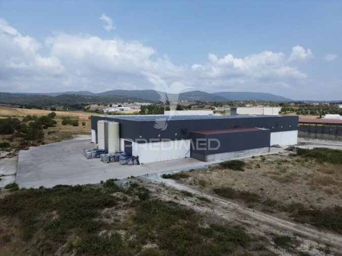 Armazém para Venda em Monsanto Foto 8