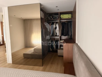 Apartamento T2 para Venda em Vila Nova de Famalicão e Calendário