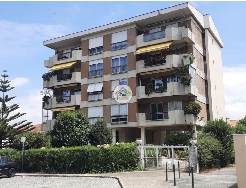 Apartamento T4 para Venda em Custóias, Leça do Balio e Guifões Foto 1