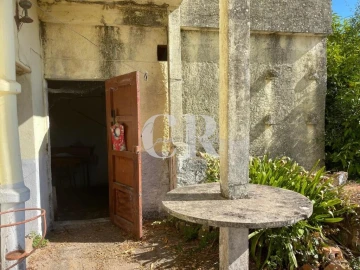Moradia T2 para Venda em Lavegadas