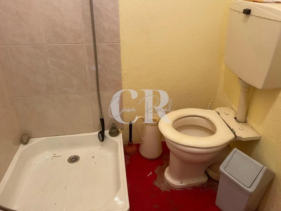 Moradia T2 para Venda em Lavegadas Foto 17