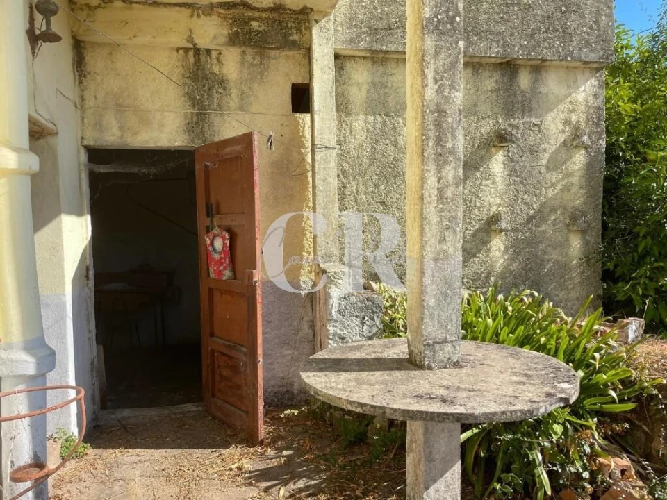 Moradia T2 para Venda em Lavegadas Foto 7