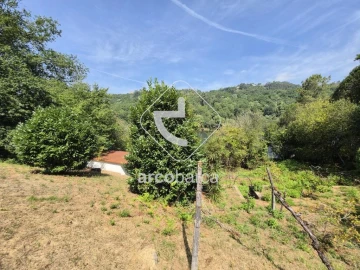 Terreno para Venda em Britelo