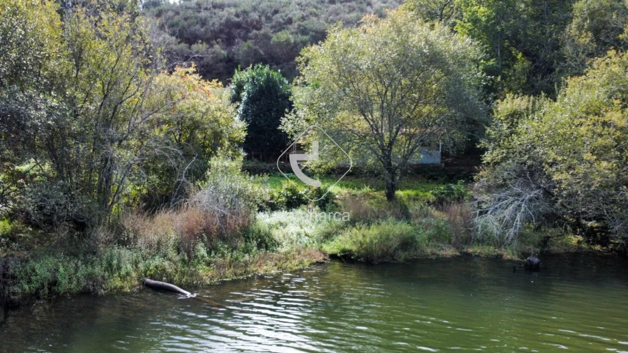 Terreno para Venda em Britelo Foto 3