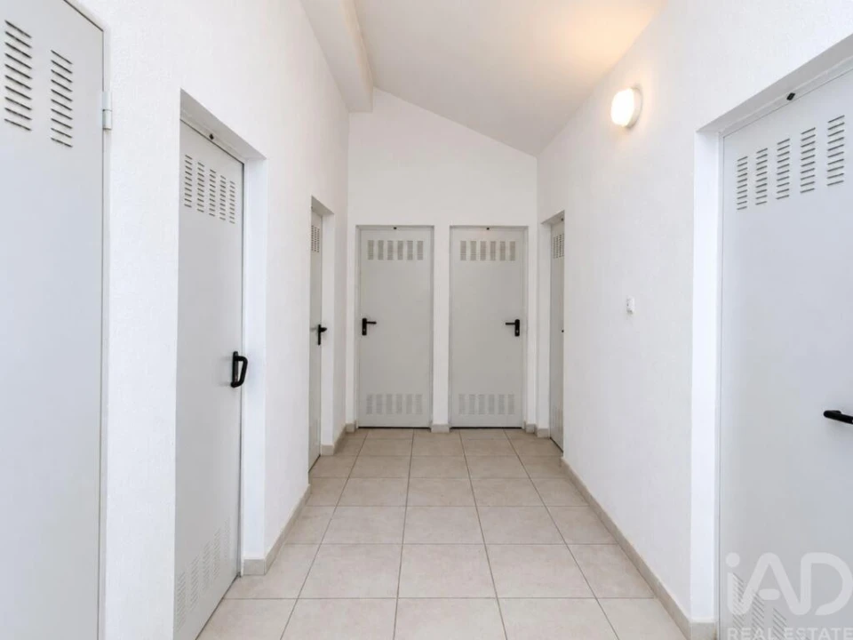 Apartamento T3 para Venda em Caparica e Trafaria Foto 30