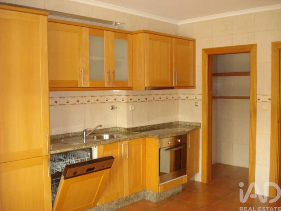 Apartamento T3 para Venda em Margaride, Várzea, Lagares, Varziela, Moure Foto 1