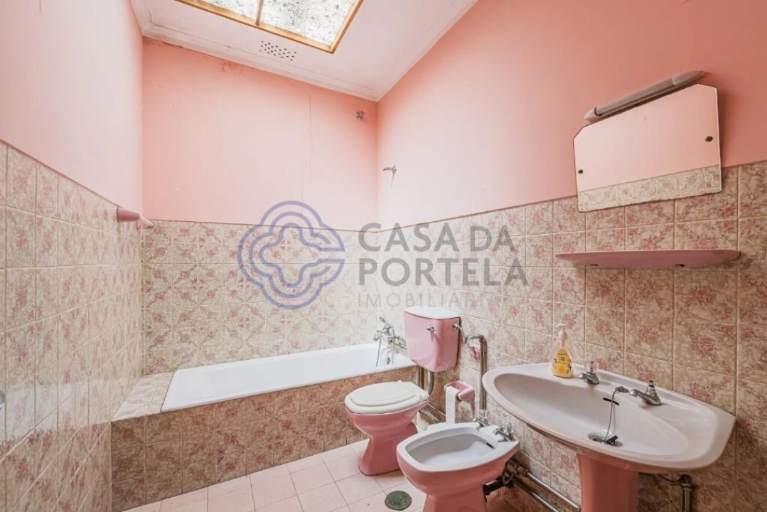 Moradia T5 para Venda em Aldoar, Foz do Douro e Nevogilde Foto 16