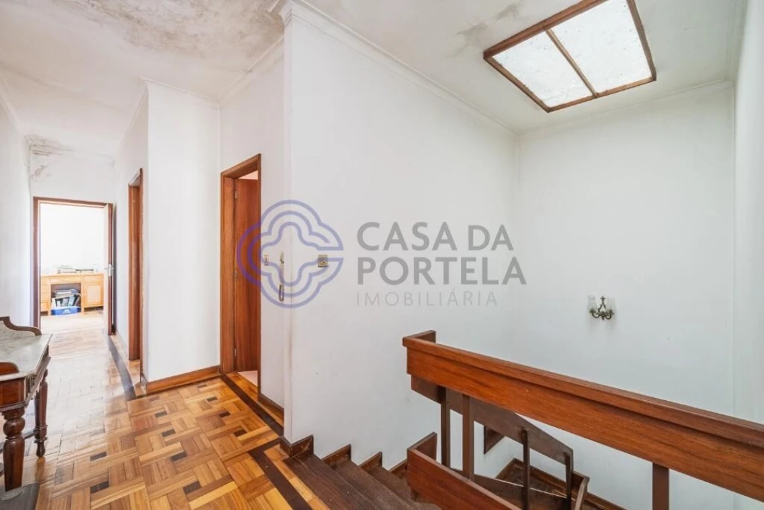 Moradia T5 para Venda em Aldoar, Foz do Douro e Nevogilde Foto 12