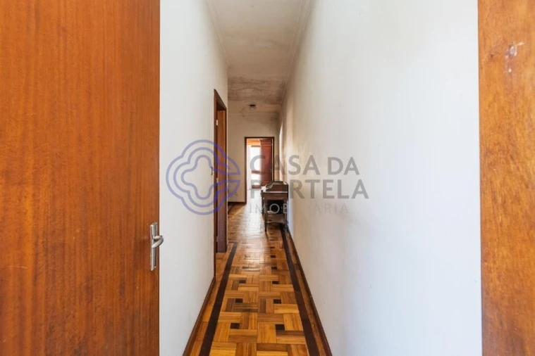 Moradia T5 para Venda em Aldoar, Foz do Douro e Nevogilde Foto 9