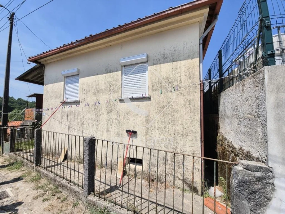 Moradia T2 para Venda em Ponte da Barca, V.N. Muía, Paço Vedro Magalhães Foto 4