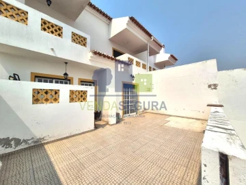 Moradia T4 para Venda em Safara e Santo Aleixo da Restauração