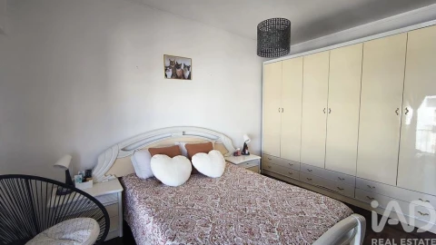 Apartamento T3 para Venda em Faro (Sé e São Pedro)
