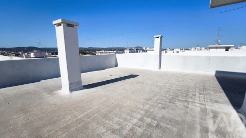 Apartamento T3 para Venda em Faro (Sé e São Pedro)