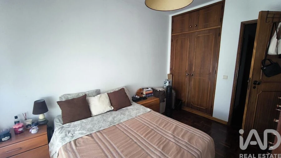 Apartamento T3 para Venda em Faro (Sé e São Pedro) Foto 5
