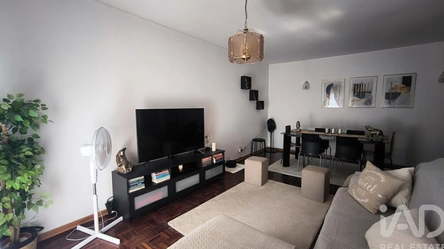 Apartamento T3 para Venda em Faro (Sé e São Pedro)