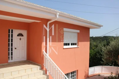 Moradia T4 para Venda em Canedo, Vale e Vila Maior