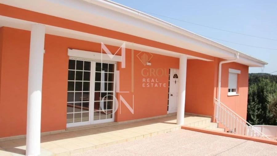 Moradia T4 para Venda em Canedo, Vale e Vila Maior