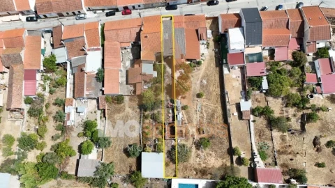 Moradia T1 para Venda em Alcanhões