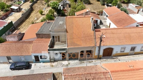 Moradia T1 para Venda em Alcanhões