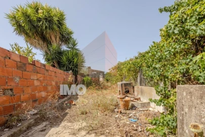 Moradia T1 para Venda em Alcanhões