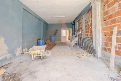 Moradia T1 para Venda em Alcanhões