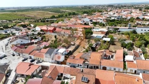 Moradia T1 para Venda em Alcanhões