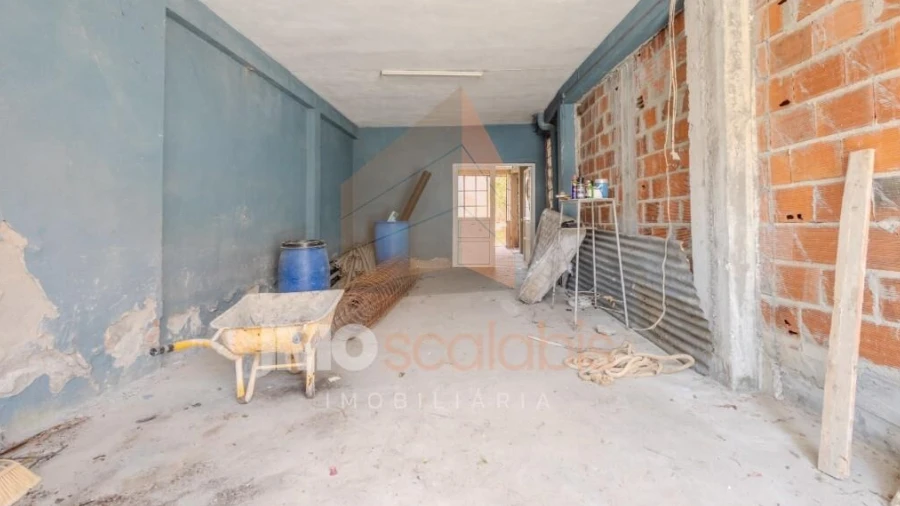 Moradia T1 para Venda em Alcanhões