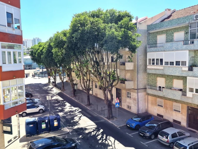 Apartamento T3 para Arrendamento em Alfragide Foto 10