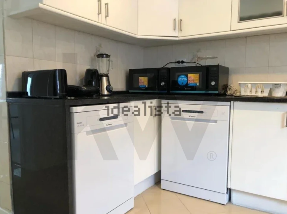 Moradia T5 para Venda em Ajuda Foto 4