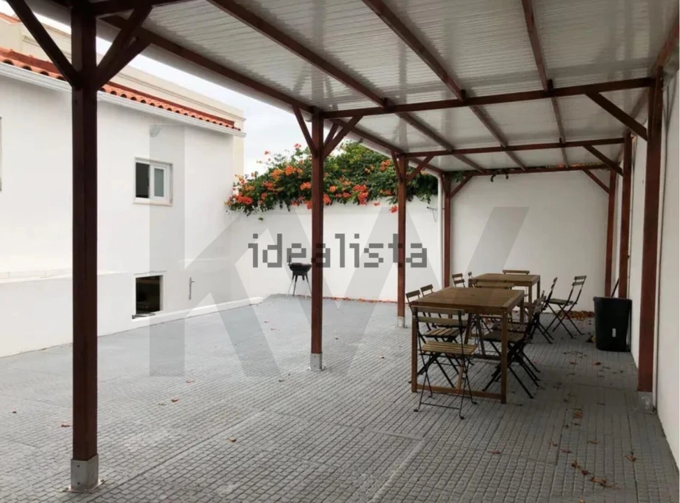 Moradia T5 para Venda em Ajuda Foto 1