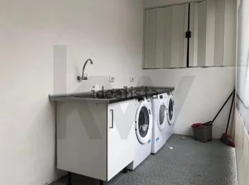 Moradia T5 para Venda em Ajuda