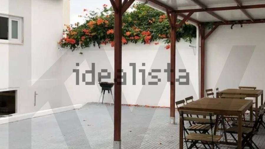 Moradia T5 para Venda em Ajuda