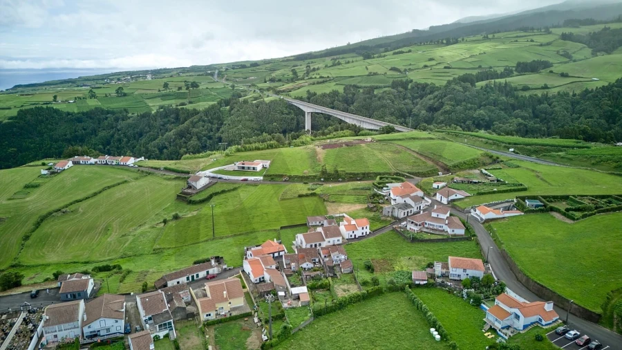 Moradia T2 para Venda em Algarvia Foto 13